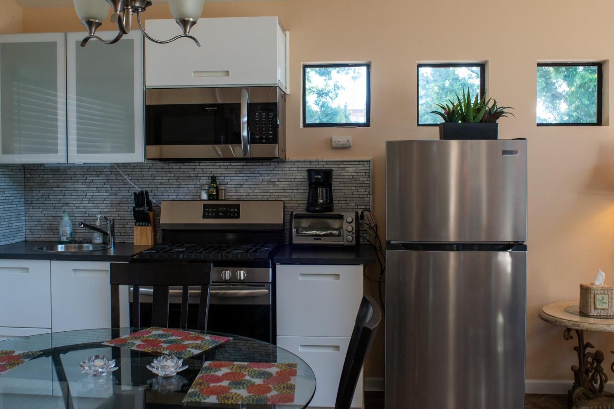 Large Luxury With View In Homestay *